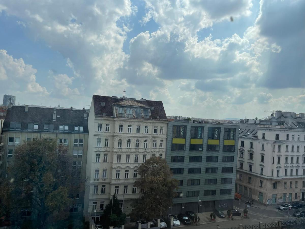 Rooftop Room 2 Вена Экстерьер фото